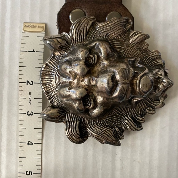VINTAGE Silver Metal Lion's Head Belt Buckle with Belt Size 34 - Picture 8 of 16